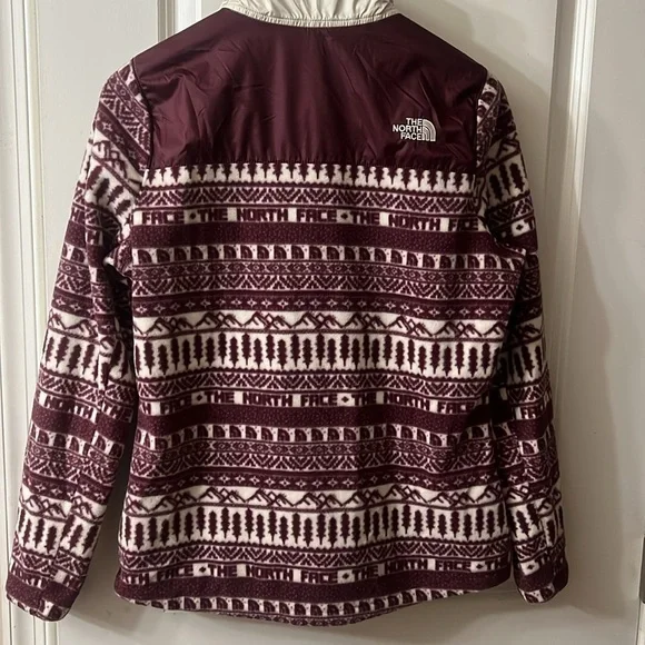 The North Face Jacket,Light Medium Size New with out Tag - Picture 4 of 6